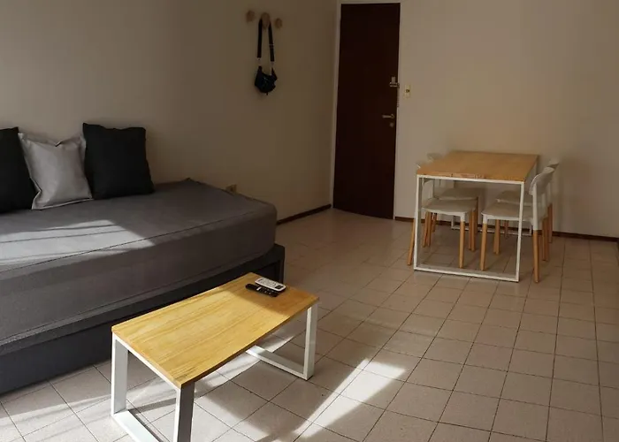 El Abrojal 6 - Dpto Nueva Cordoba, a 3 cuadras del Patio Olmos